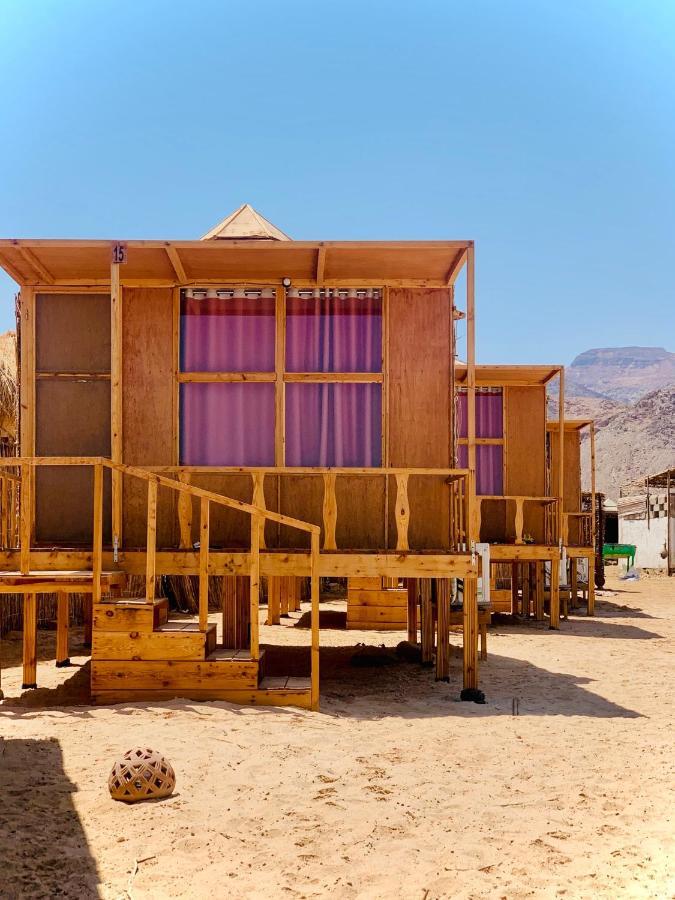 Half Moon Camp Hotell Taba Exteriör bild