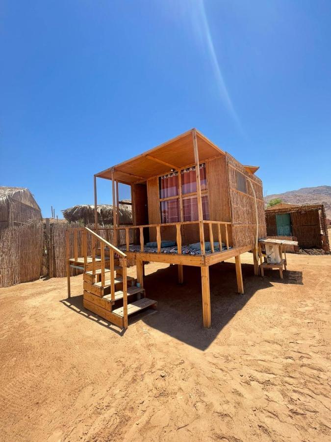 Half Moon Camp Hotell Taba Exteriör bild