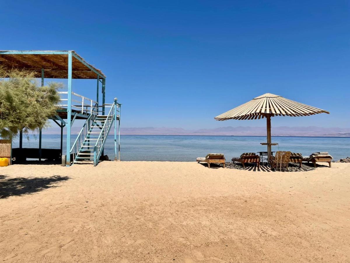 Half Moon Camp Hotell Taba Exteriör bild