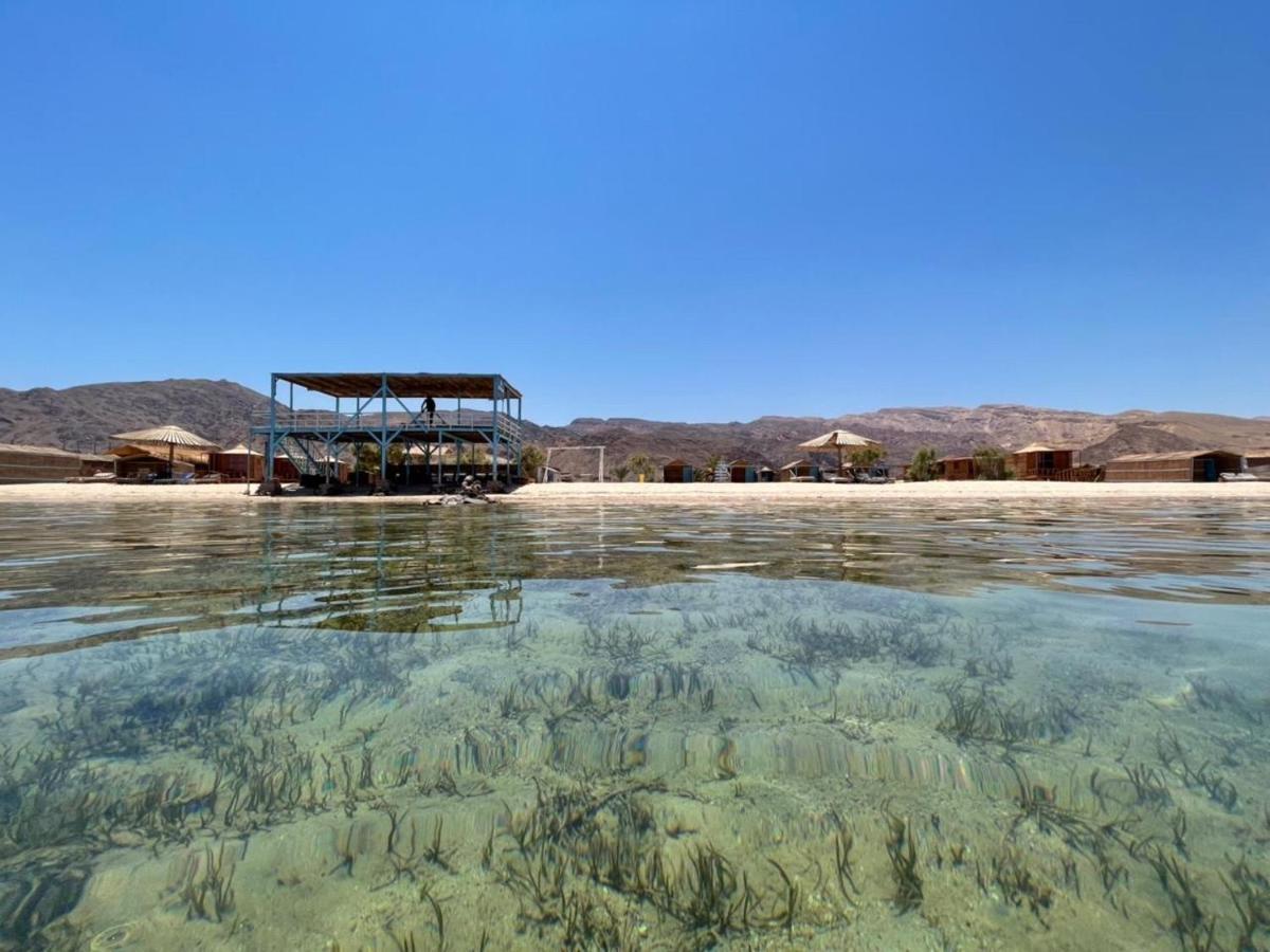 Half Moon Camp Hotell Taba Exteriör bild