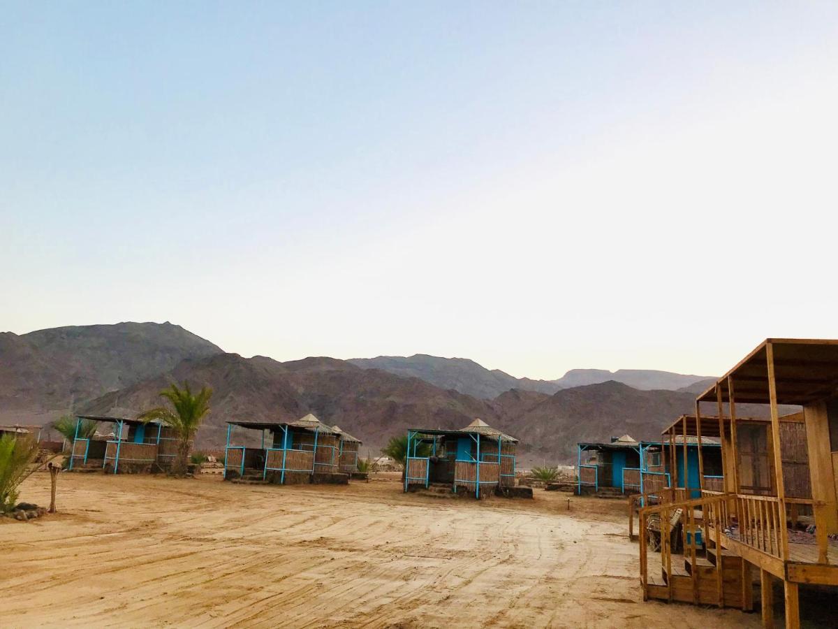 Half Moon Camp Hotell Taba Exteriör bild